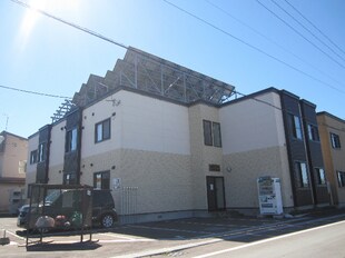 ルーバンアイ岩見沢壱番館の物件外観写真